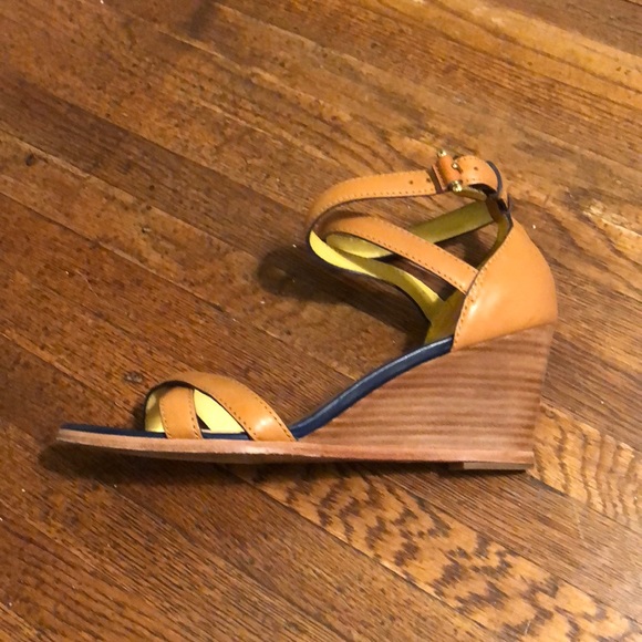 Coach wedge heels- Coretta veg leather ginger. - Picture 4 of 5